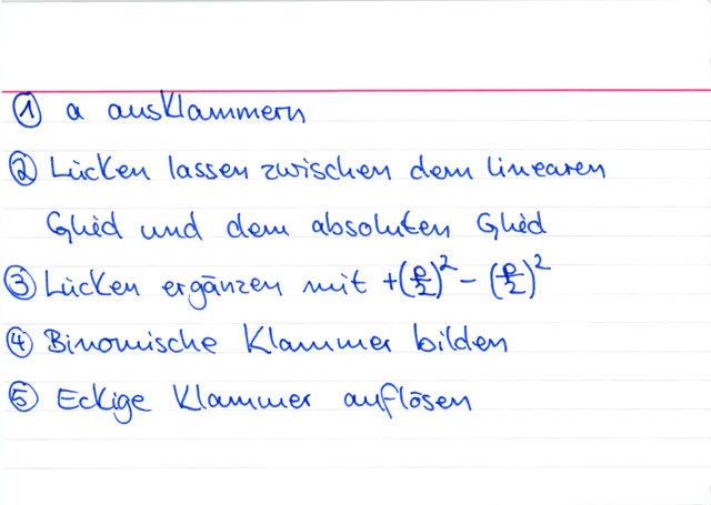 Wie bringe ich eine quadratische Funktion in die Scheitelpunktsform?