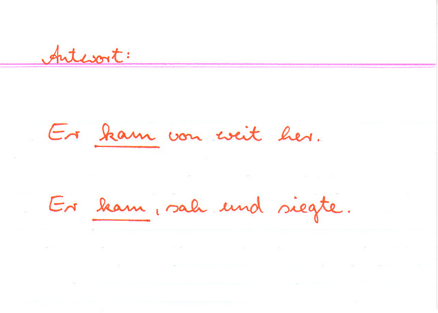 Ergänze: Er k_ von weit her.